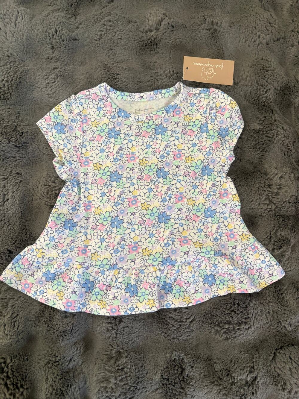 First Impressions Floral Peplum Top Size 2T NWT
